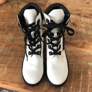 Kendall + Kylie white & black combat boots 8M
